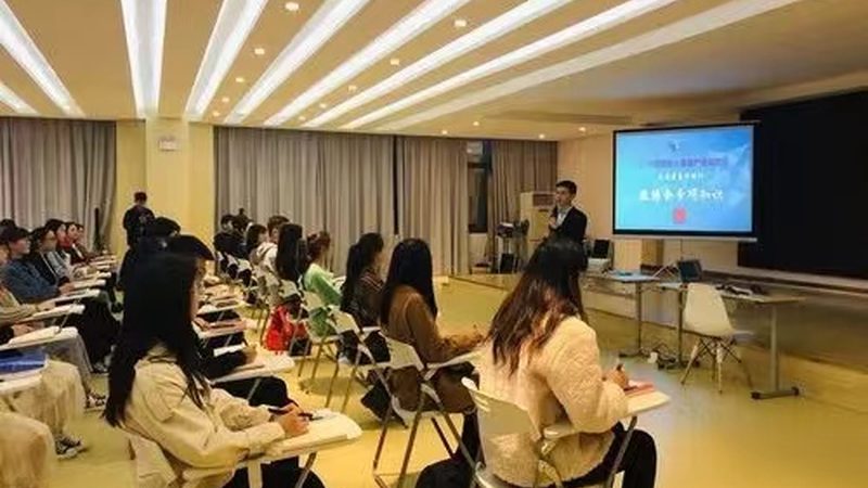 焊工培训教材：图片与实物对照，掌握焊接技能的秘籍