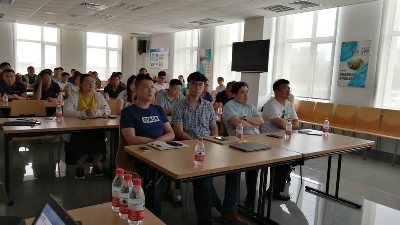 混合式培训课程：构建高效学习体验的关键**
