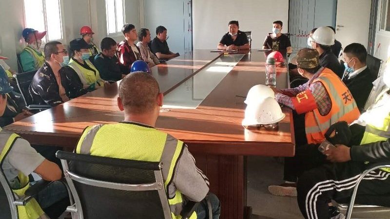 公路建造师培训教材版本如何选择：关键因素与考量**